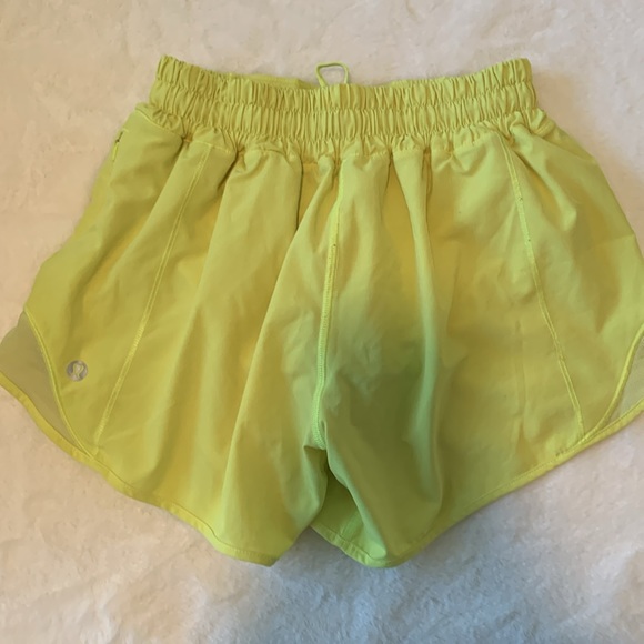 Lululemon Hotty Hots - Picture 2 of 5